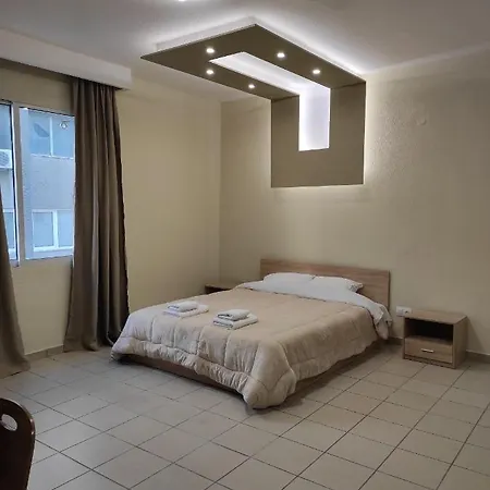 Ladadika New 4