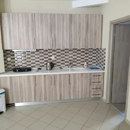 Ladadika New 4