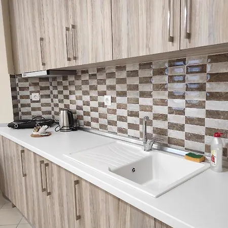 Ladadika New 4 Apartment